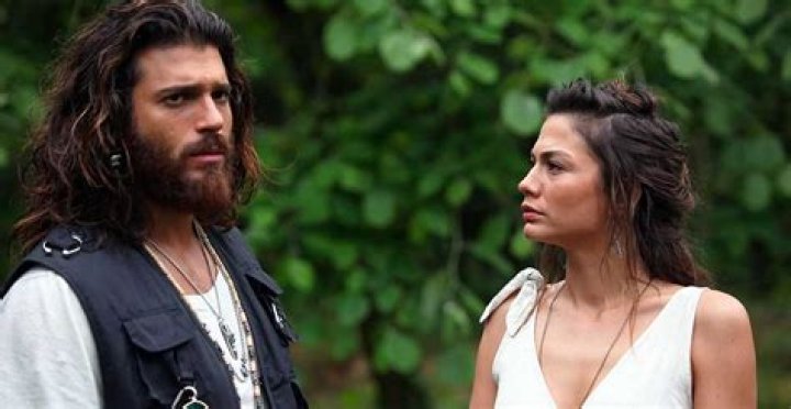 Demet Özdemir: A Rising Star in Turkish Cinema