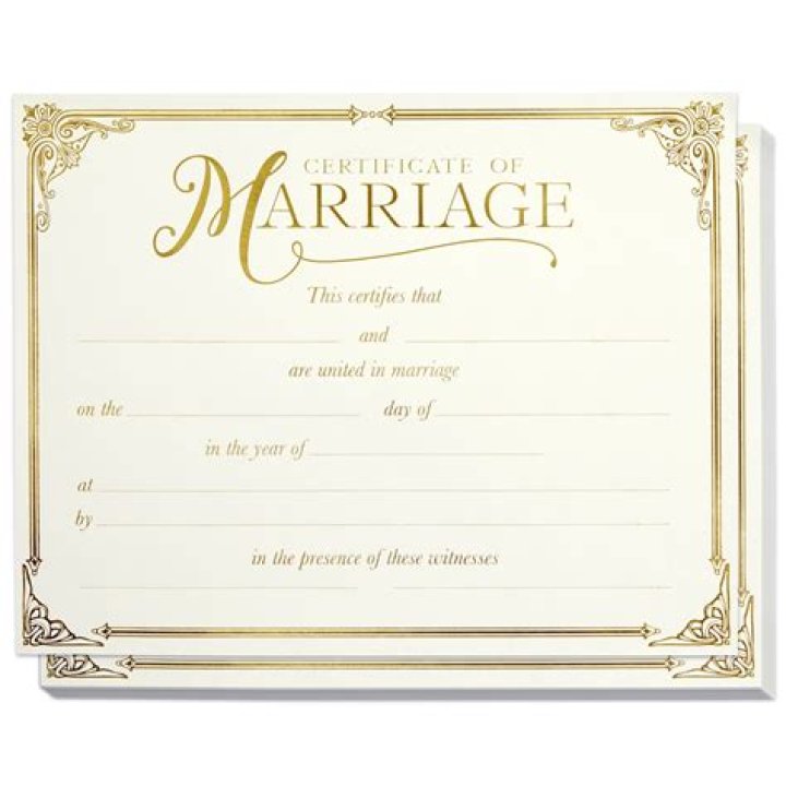 Why Angelina Pivarnicks ex decided to wipe their marriage papers clean Tue 8 February 2022 1